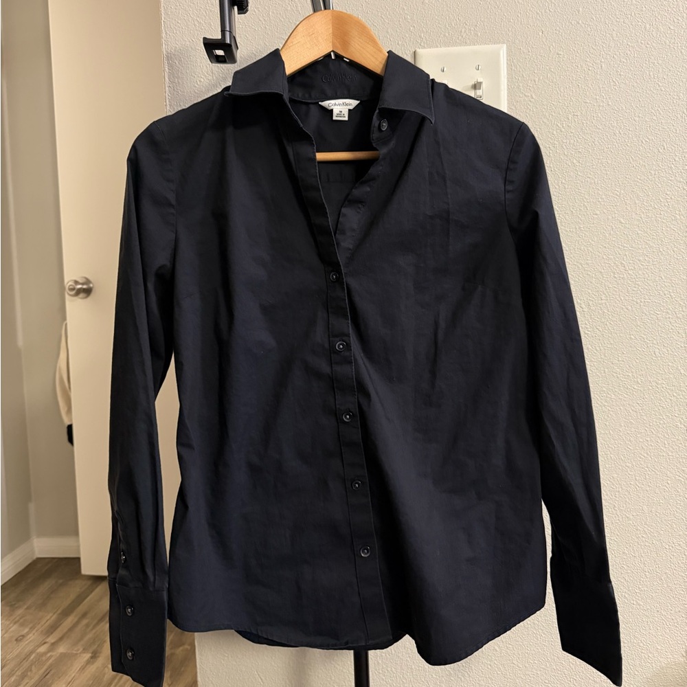 Calvin Klein women’s button down shirt